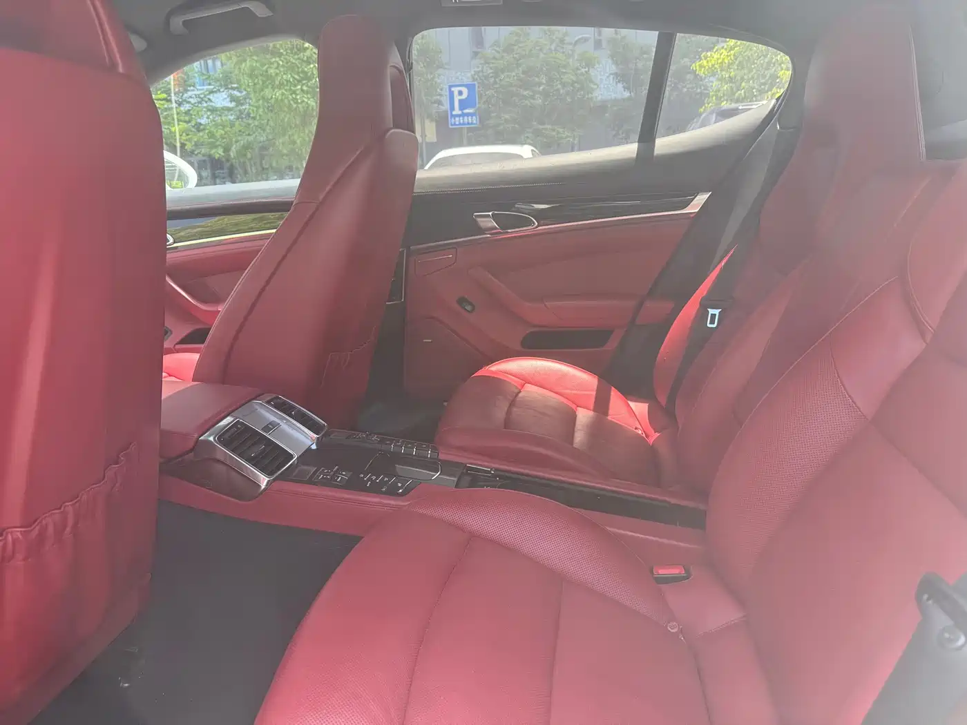 Porsche Panamera 2014 Panamera 3.0T фото 18