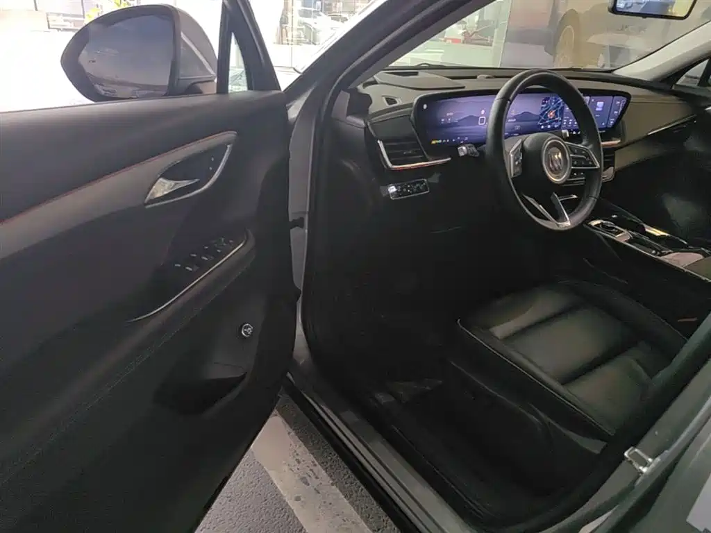 Buick Envision Plus 2024 Envision Plus 28T 4WD Premium Edition фото 16