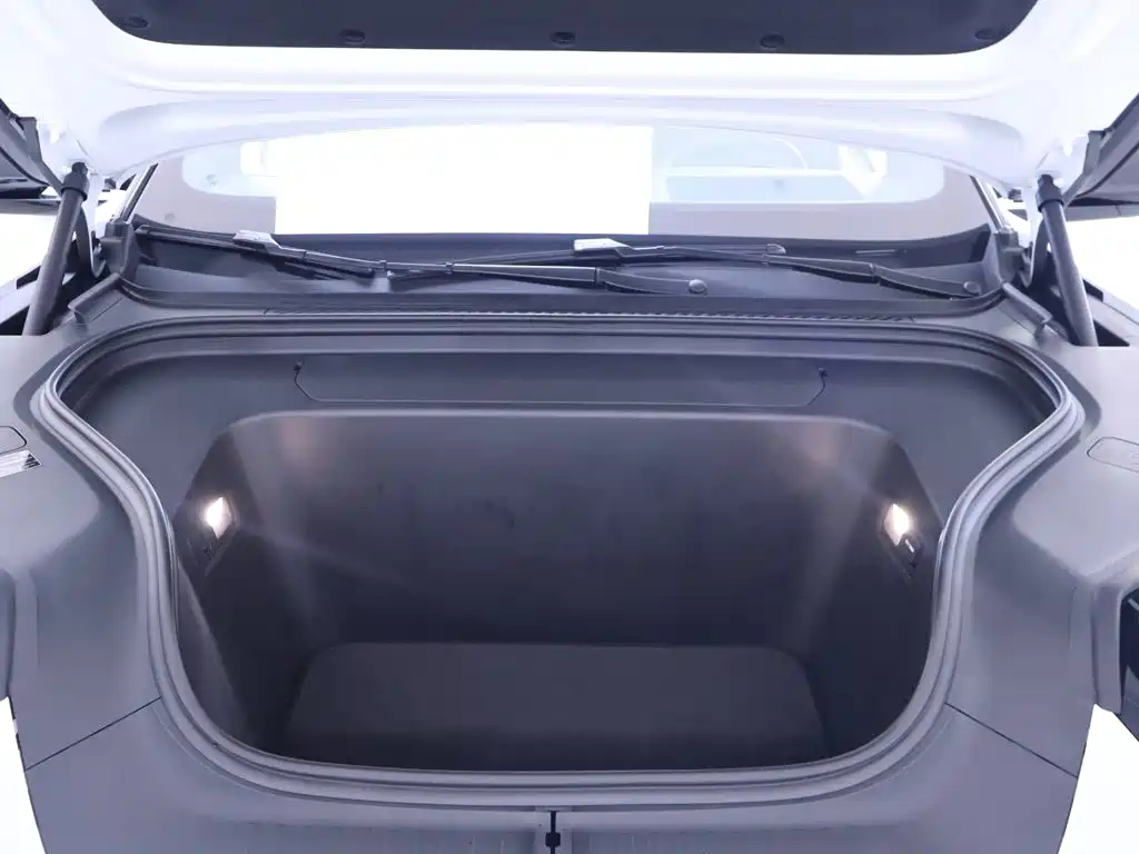 NIO ES8 2026 2025 Model 6-Seat Executive Luxury Edition