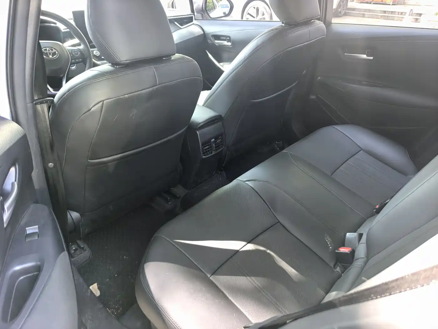 Toyota Corolla 2023 1.8L Smart Hybrid Dual Engine Pioneer Edition фото 5