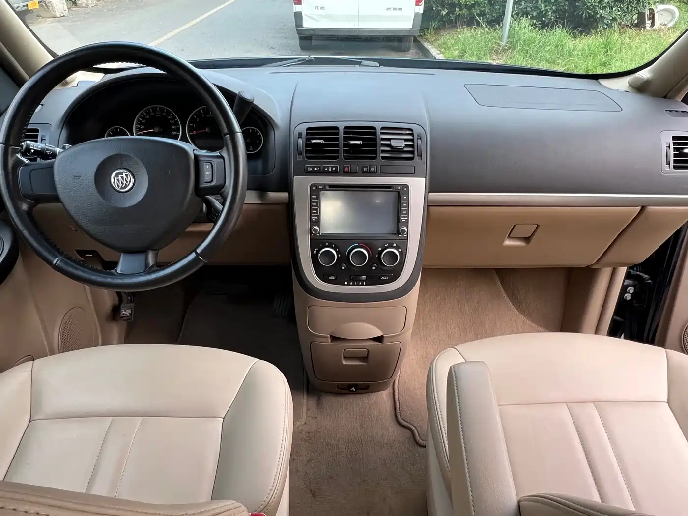 Buick GL8 2014 2.4L Executive Edition фото 16