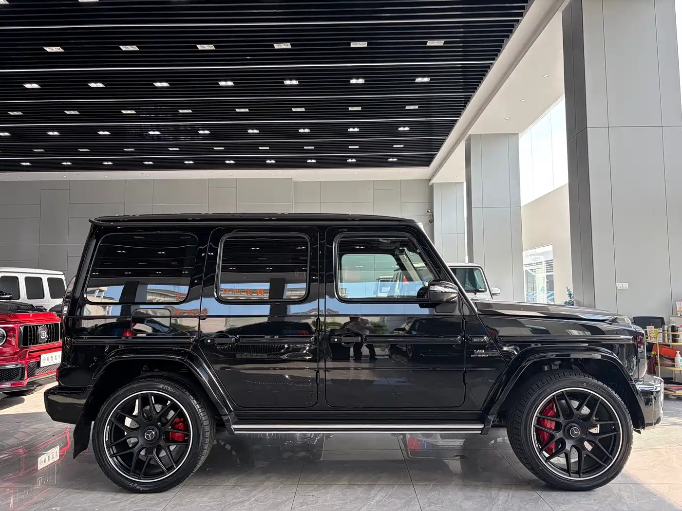 Mercedes-Benz G-Class AMG 2021 AMG G 63 фото 13