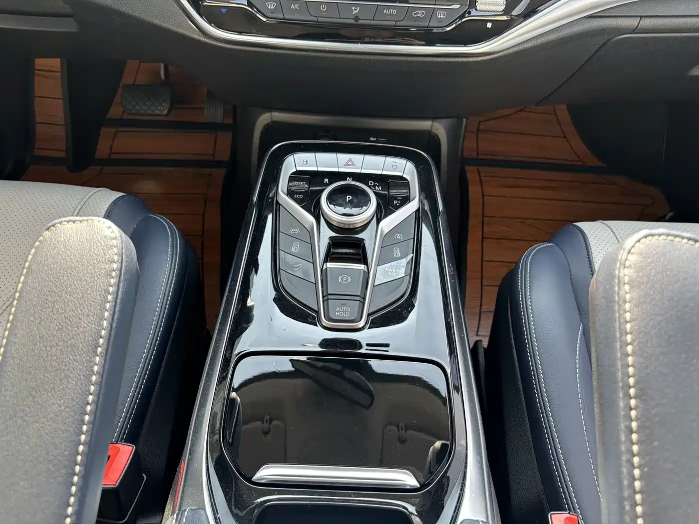 Maxus G20 2021 2021 PLUS 2.0T Gasoline Automatic Intelligent Premium Edition