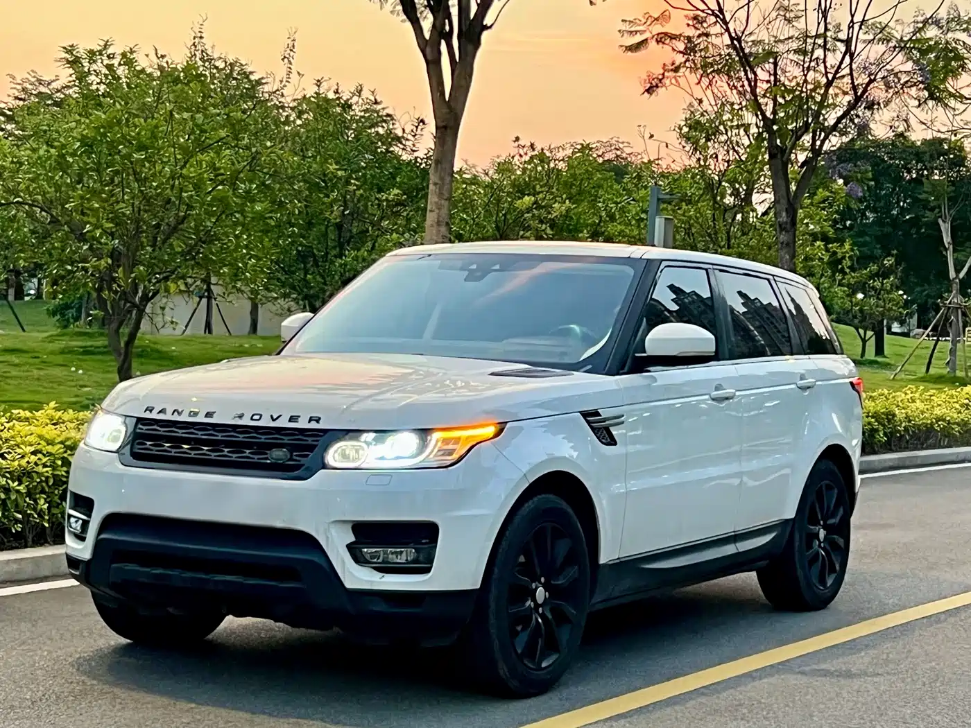 Land Rover Range Rover Sport 2017 3.0 SC V6 HSE
