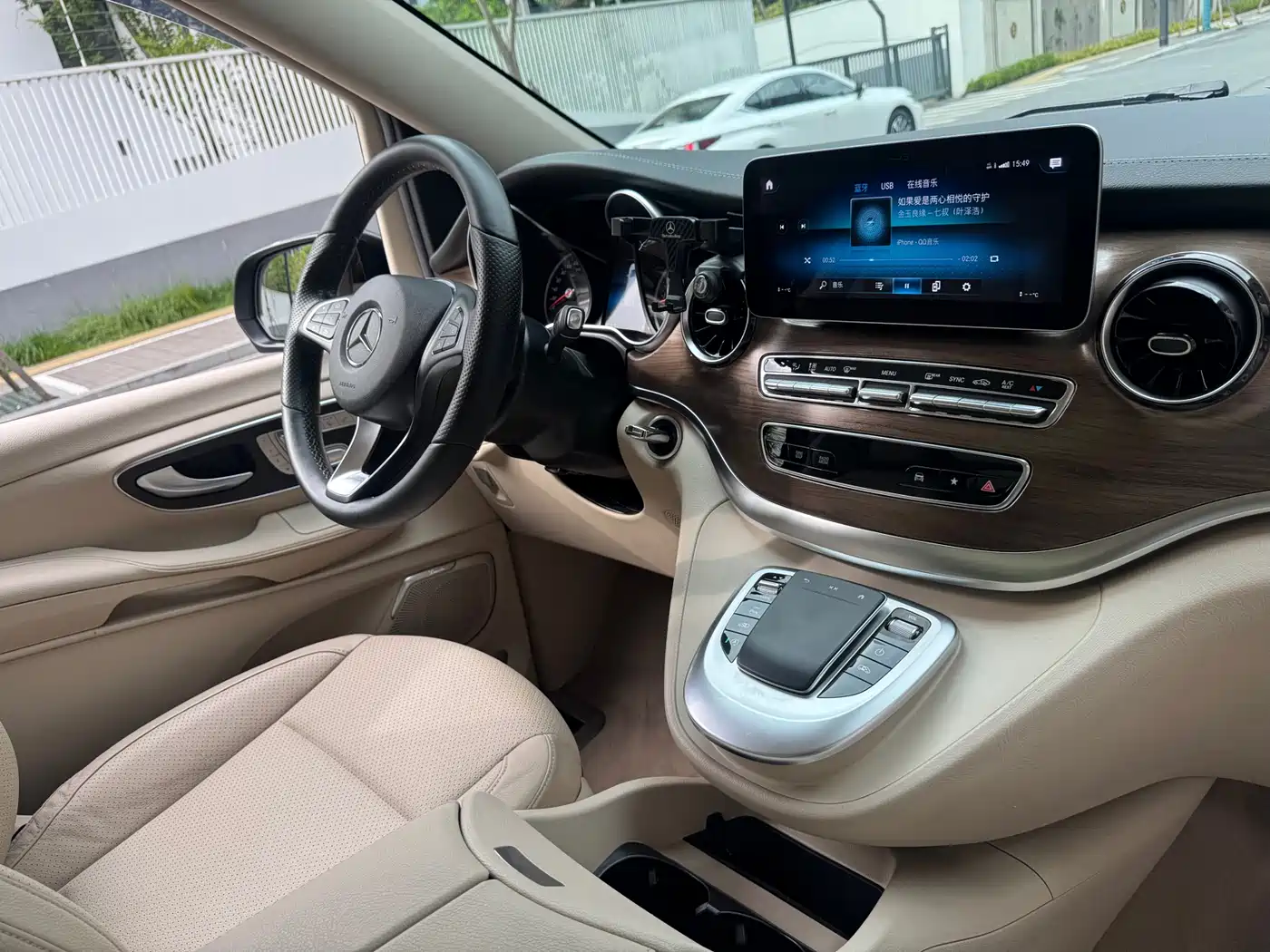 Mercedes-Benz V-Class 2020 V 260 Luxury Edition фото 15