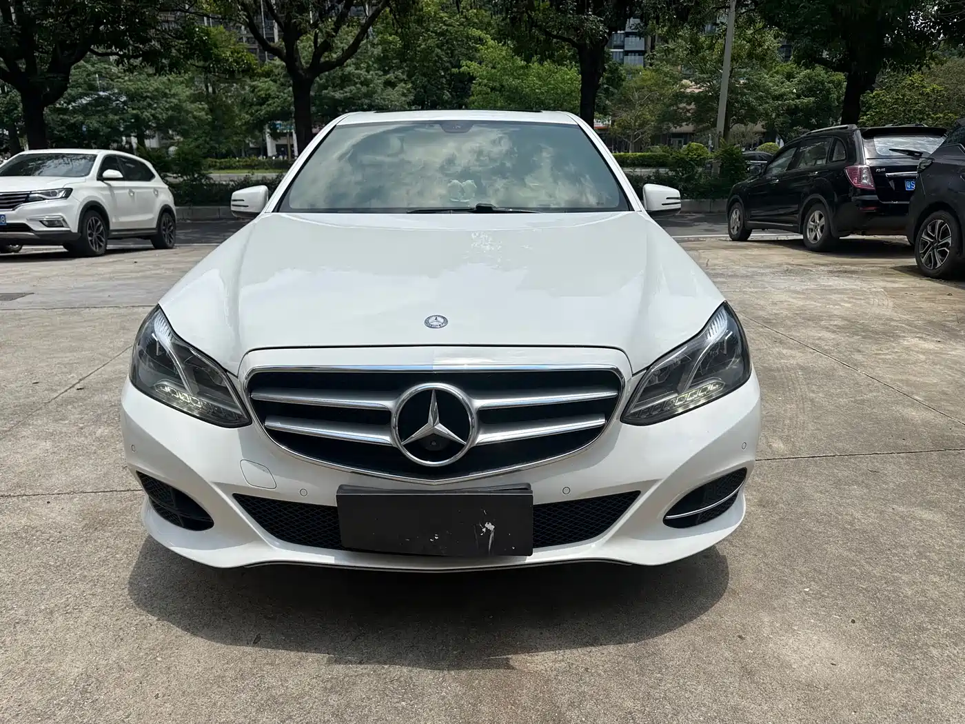 Mercedes-Benz E-Class 2015 Facelift E 180 L фото 2