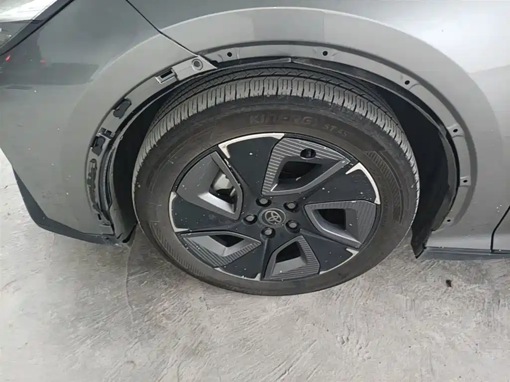 Toyota bZ3 2023 616km Long Range PRO фото 23