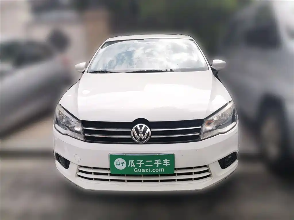 Volkswagen Jetta 2013 1.6L Manual Comfort фото 2