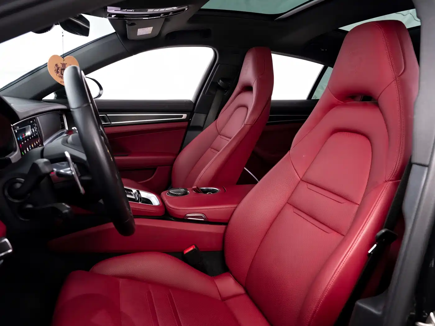 Porsche Panamera 2023 Panamera 2.9T Platinum Edition фото 12
