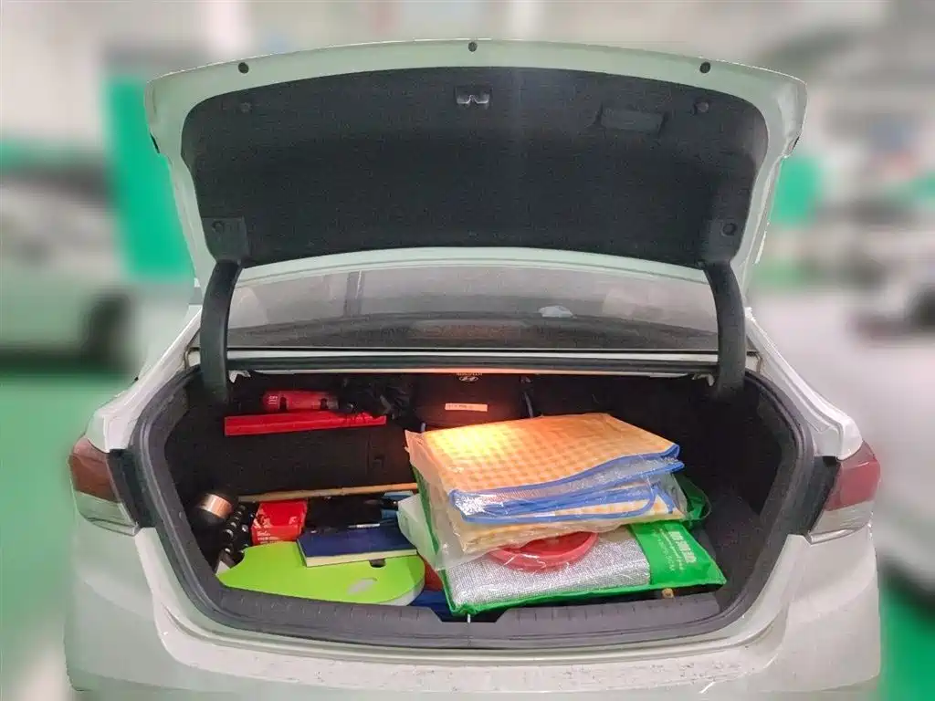 Hyundai Sonata Plug-in Hybrid 2018 2.0 PHS Smart Connect Edition (China VI) фото 15