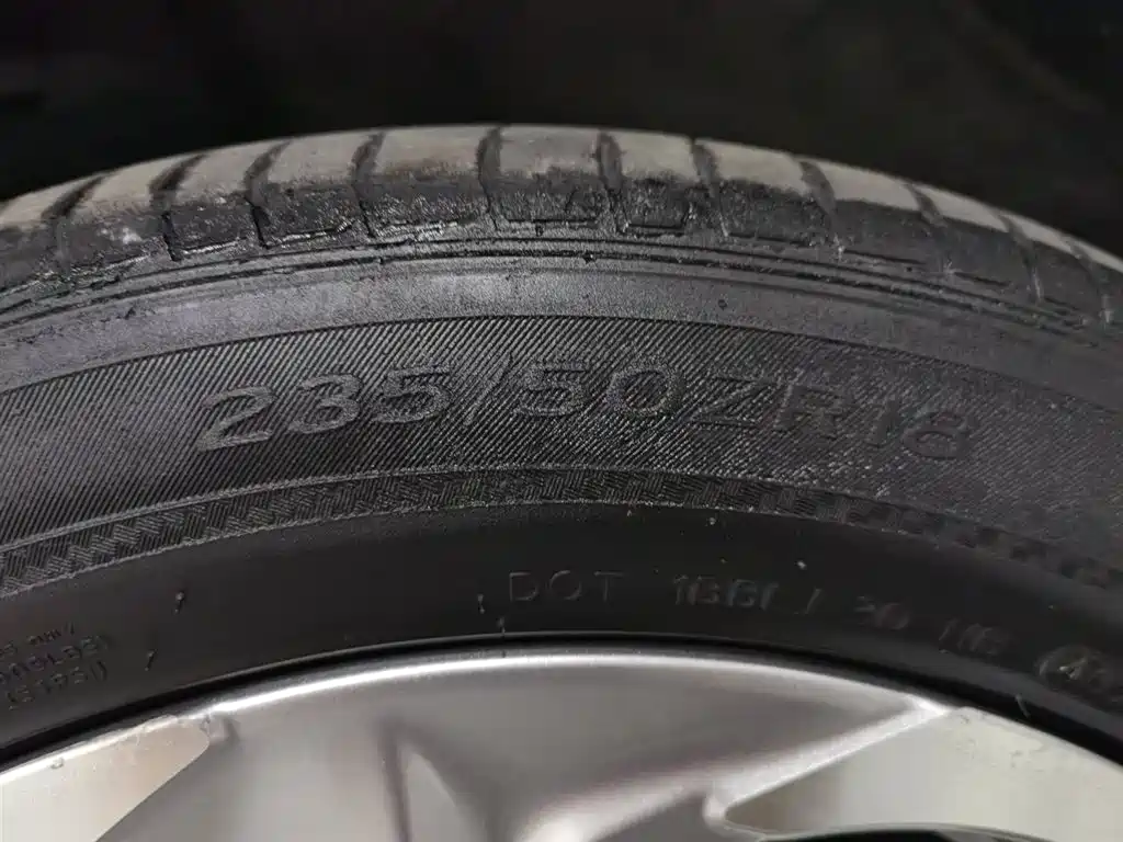 Photo 24 - Acura CDX