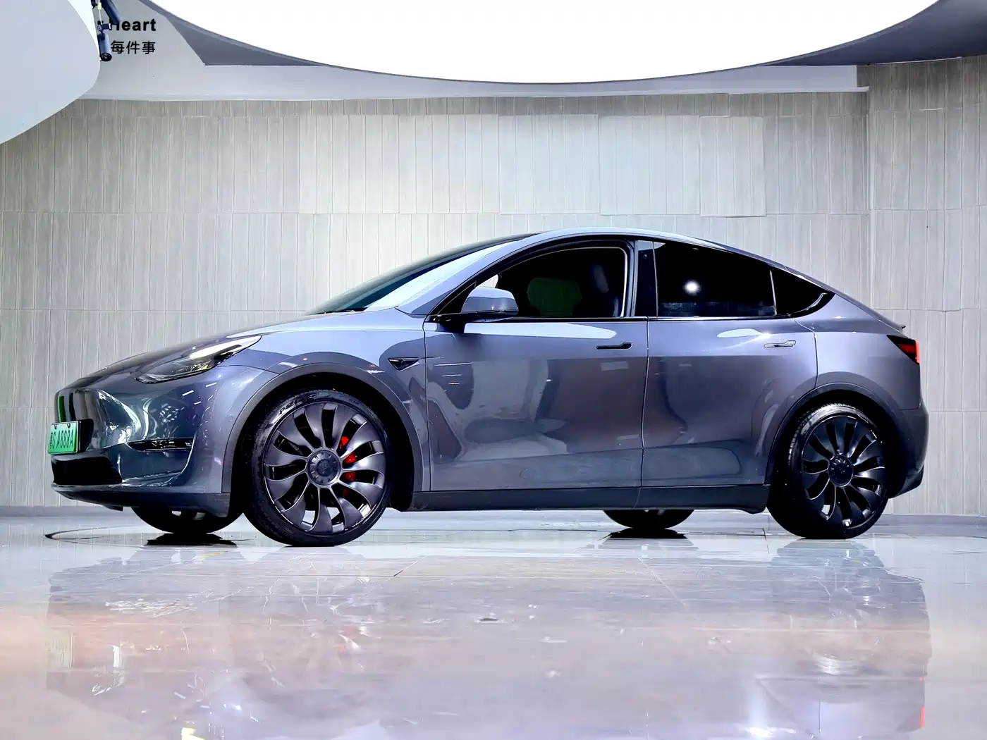 Tesla Model Y 2021