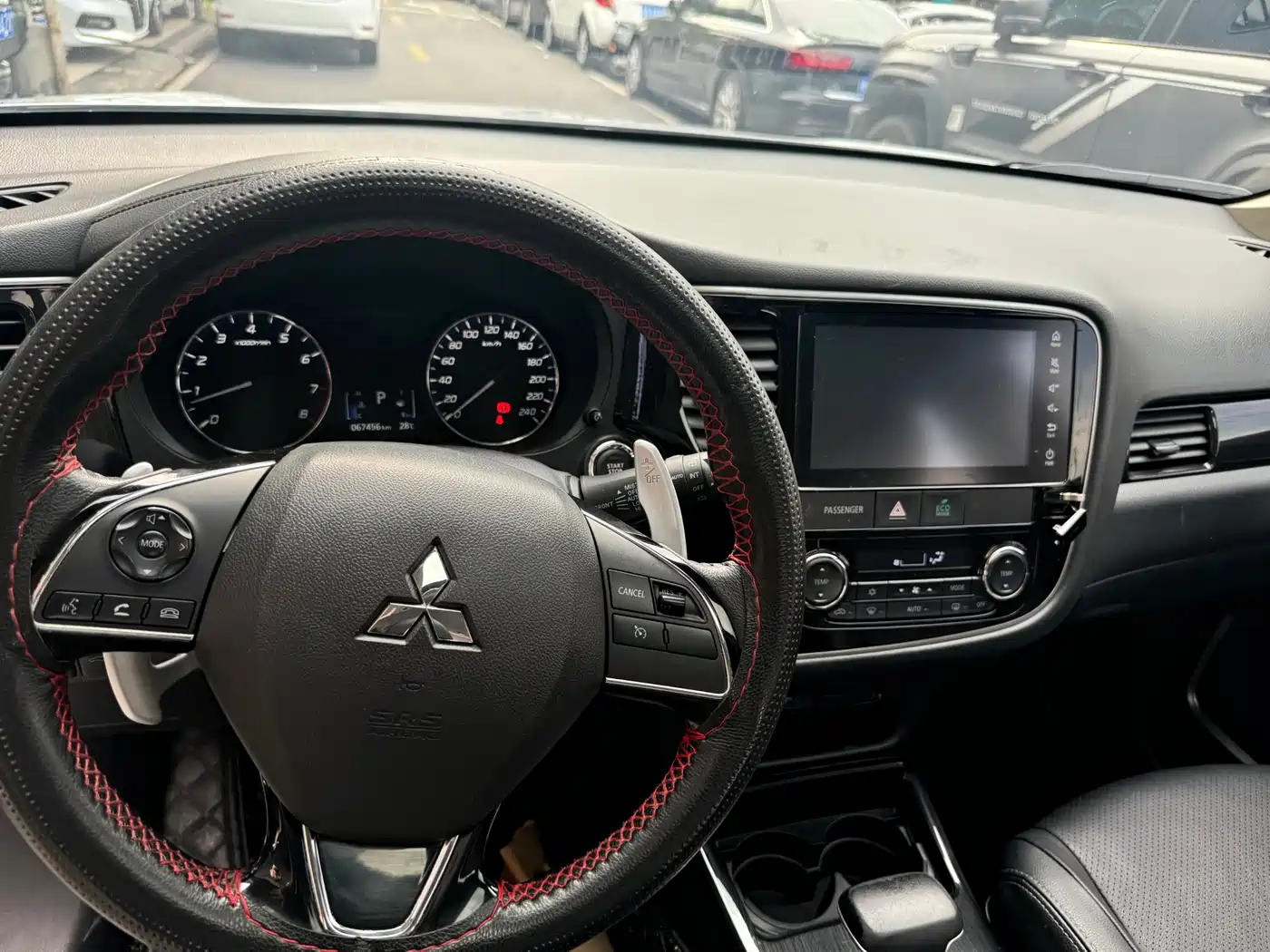 Mitsubishi Outlander 2018 2.4L 4WD Elite Edition 5-seater фото 13