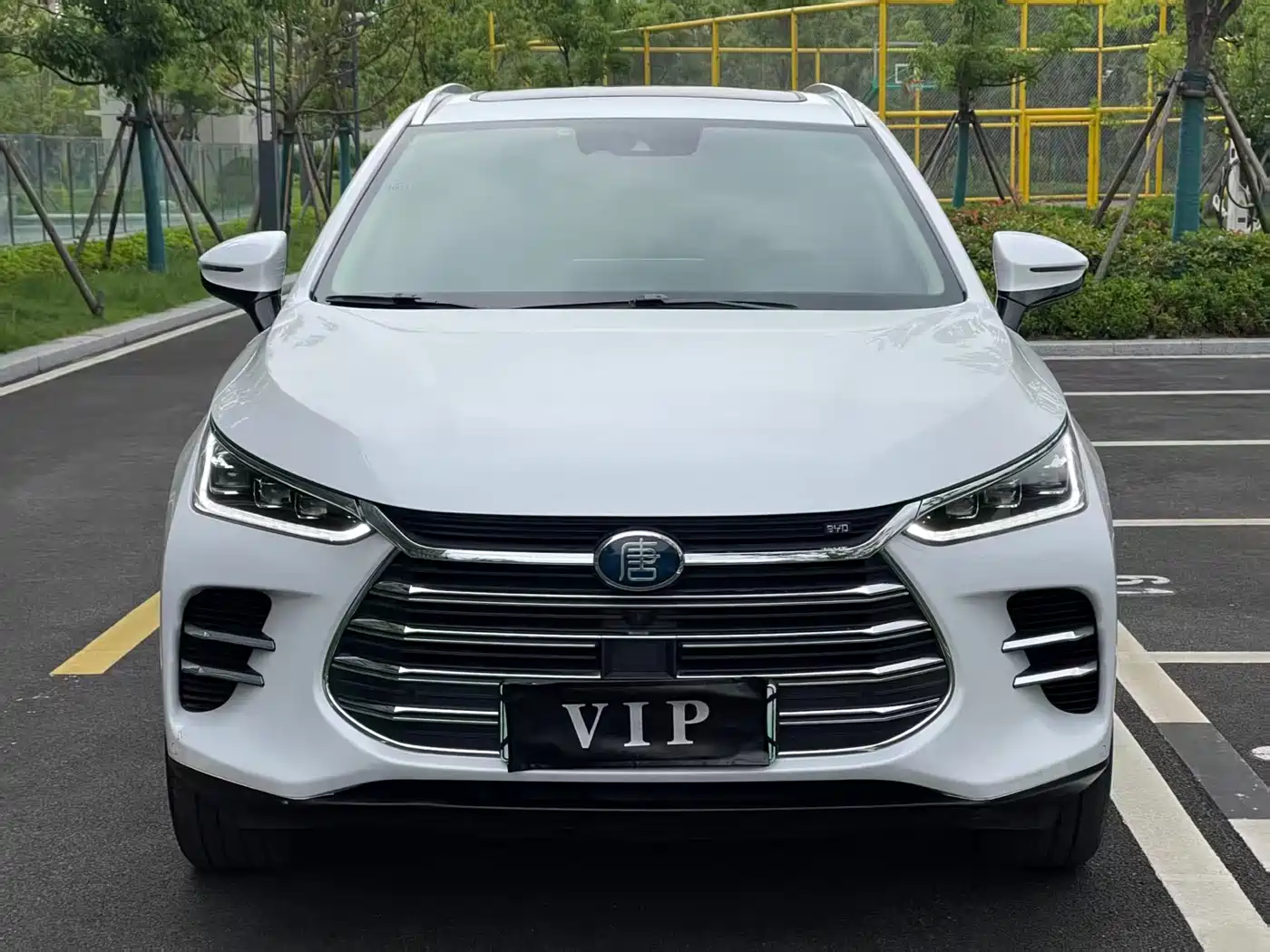BYD Tang New Energy 2018 DM 2.0T Full-time 4WD Smart Connect Creation Edition 5-seater China V фото 2