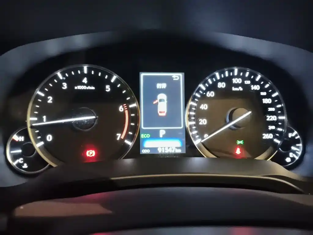 Lexus RX 2016 300 4WD Elegance Edition (China V) фото 12