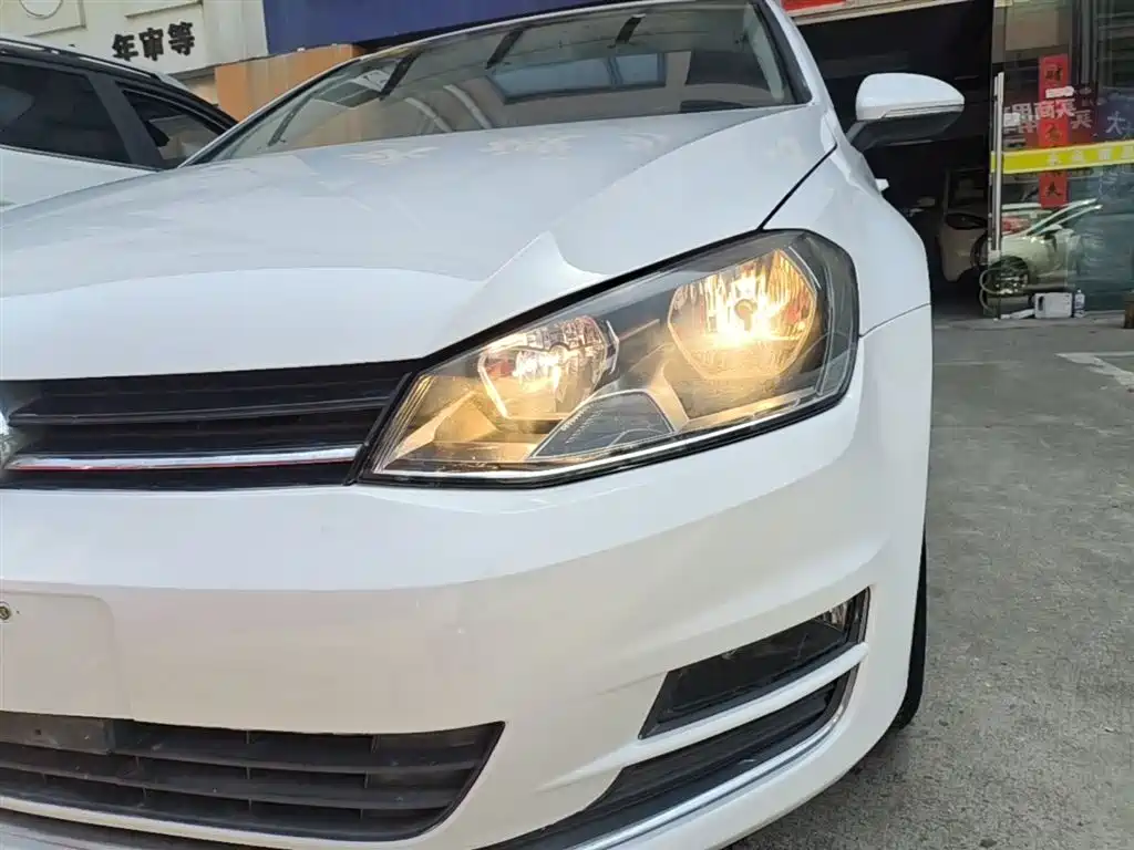 Volkswagen Golf 2015 1.6L Manual Fashion фото 24