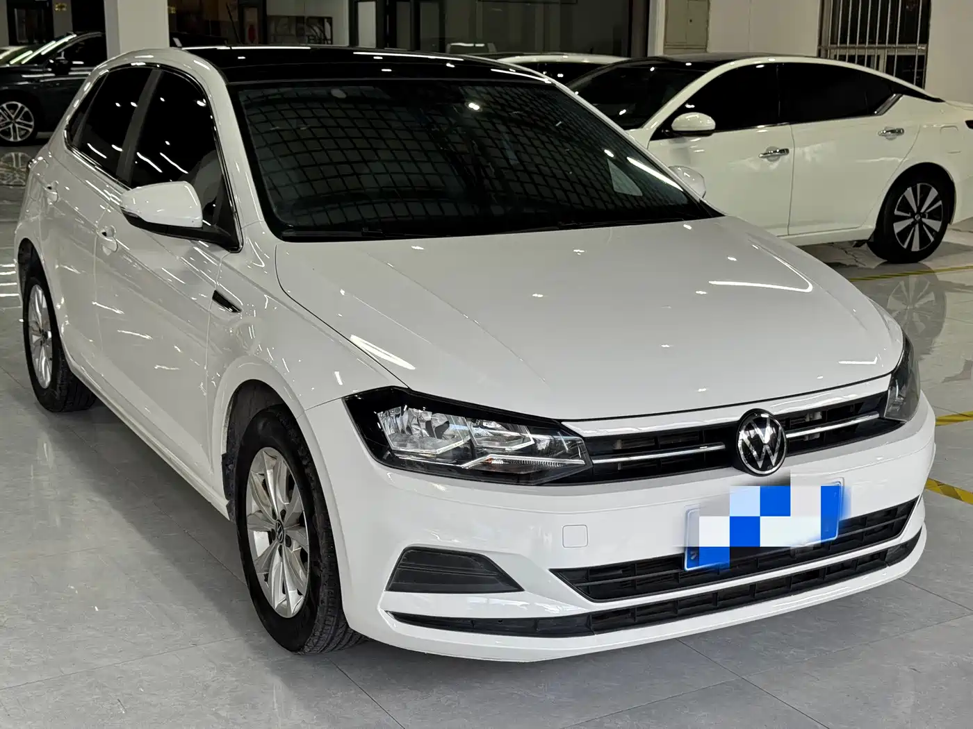 Фото 3 - Volkswagen Polo