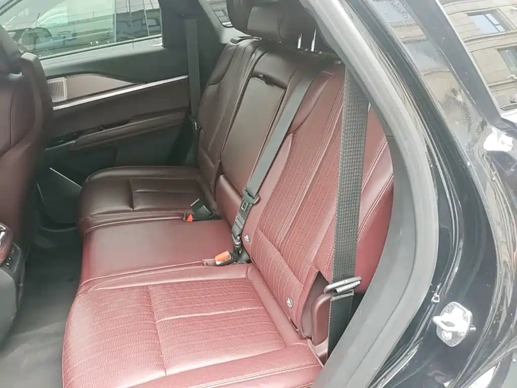 Cadillac XT5 2024 2025 Model 2.0T Platinum