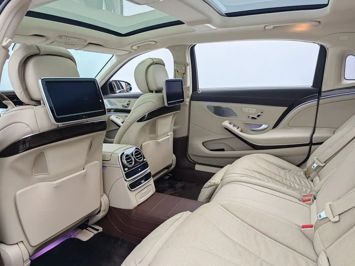 Mercedes-Benz Maybach S-Class 2015 S 400 4MATIC фото 19