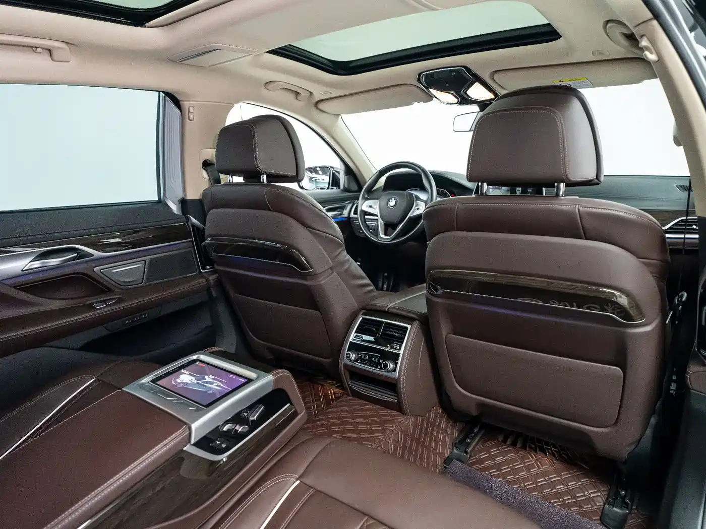 BMW 7 Series 2021 Model 730Li Luxury Package фото 21