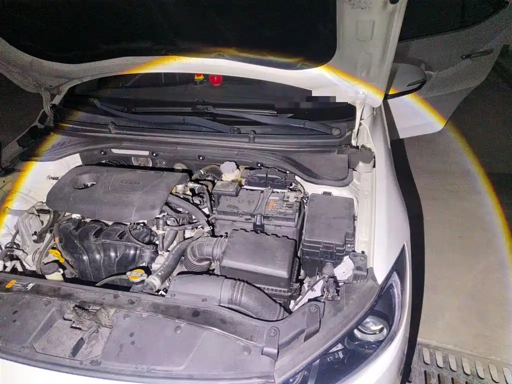Hyundai Elantra 2018 1.6L Automatic 15th Anniversary Special Edition фото 23