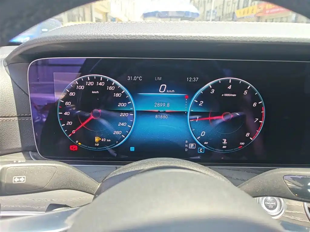 MERCEDES-BENZ E-CLASS