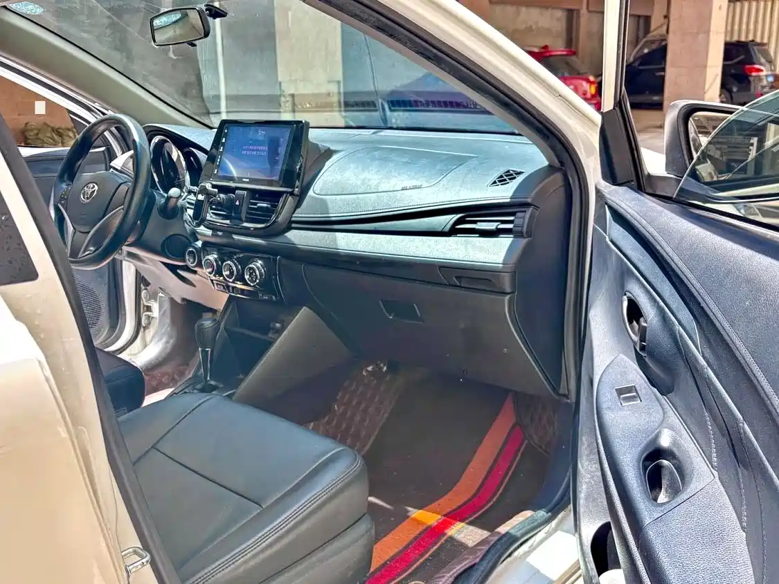 Toyota Vios 2022 1.5L 20th Anniversary Edition фото 6