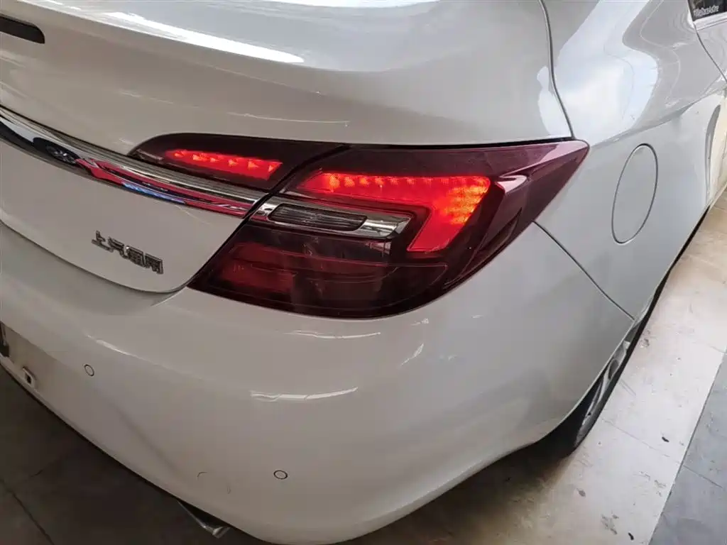 Buick Regal 2015 1.6T Elite Tech Edition фото 8