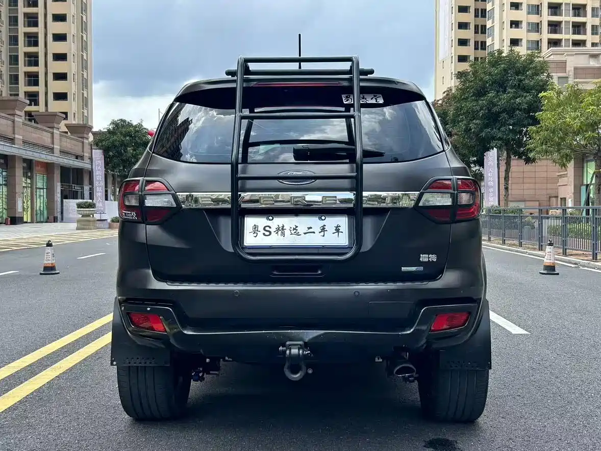 Ford Everest 2018 2017 2.0T Gasoline Automatic 4WD Luxury Edition 5-Seater