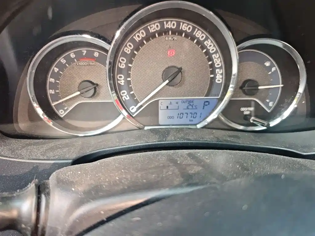 Toyota Levin 2014 1.6G CVT Elite Edition фото 5