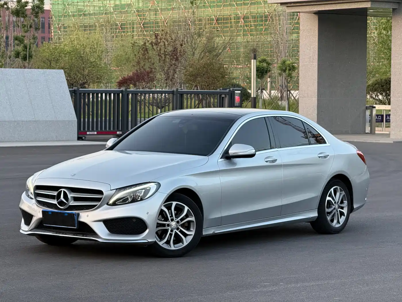 Mercedes-Benz C-Class 2015 C 200 L Sport