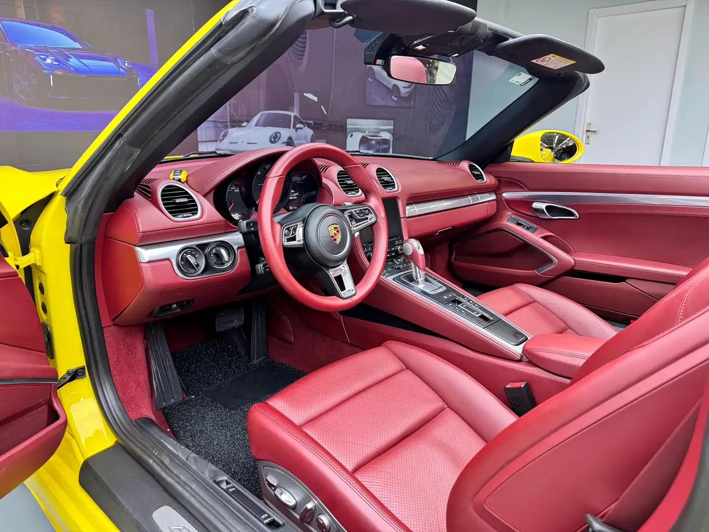 Porsche 718 2018 Boxster 2.0T фото 11