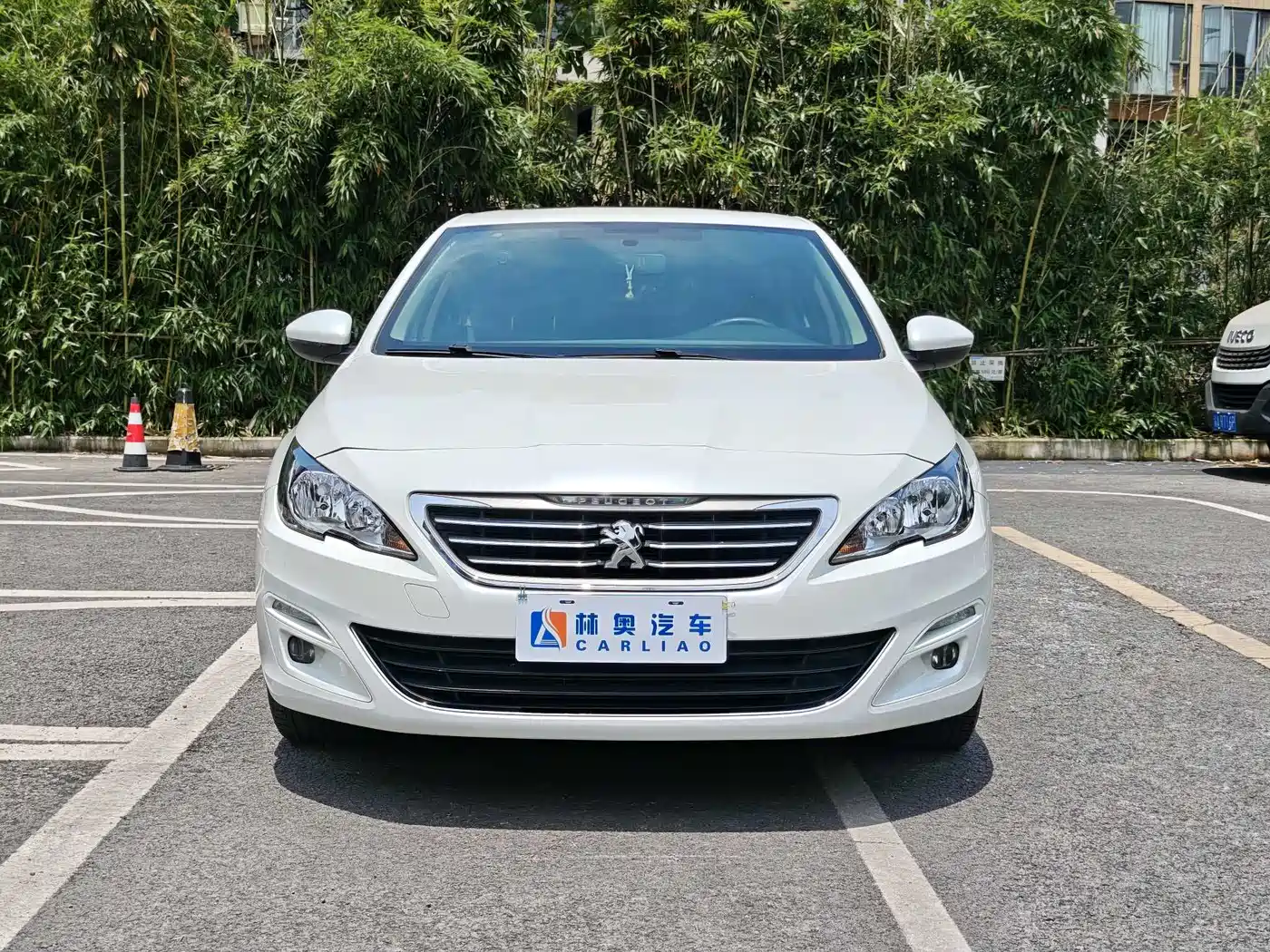 Peugeot 408 2018 Facelift 350THP Automatic Luxury фото 2