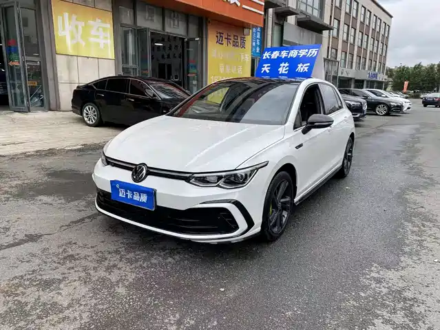 Volkswagen Golf 280TSI DSG R-Line