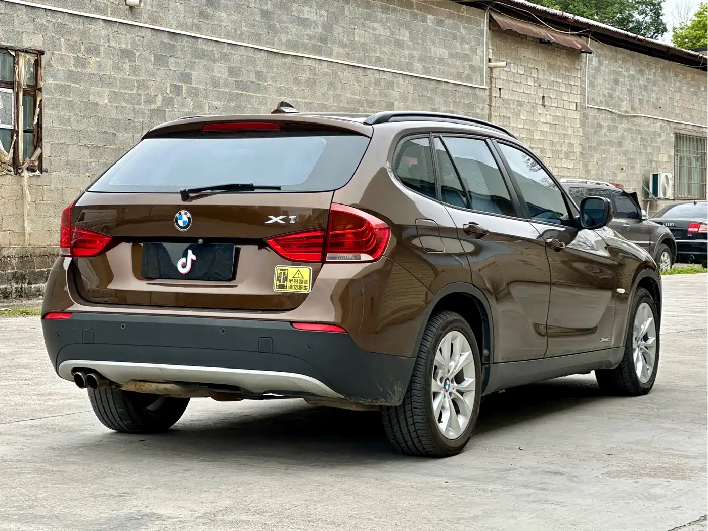 BMW X1 (Import) 2012 xDrive20i фото 6