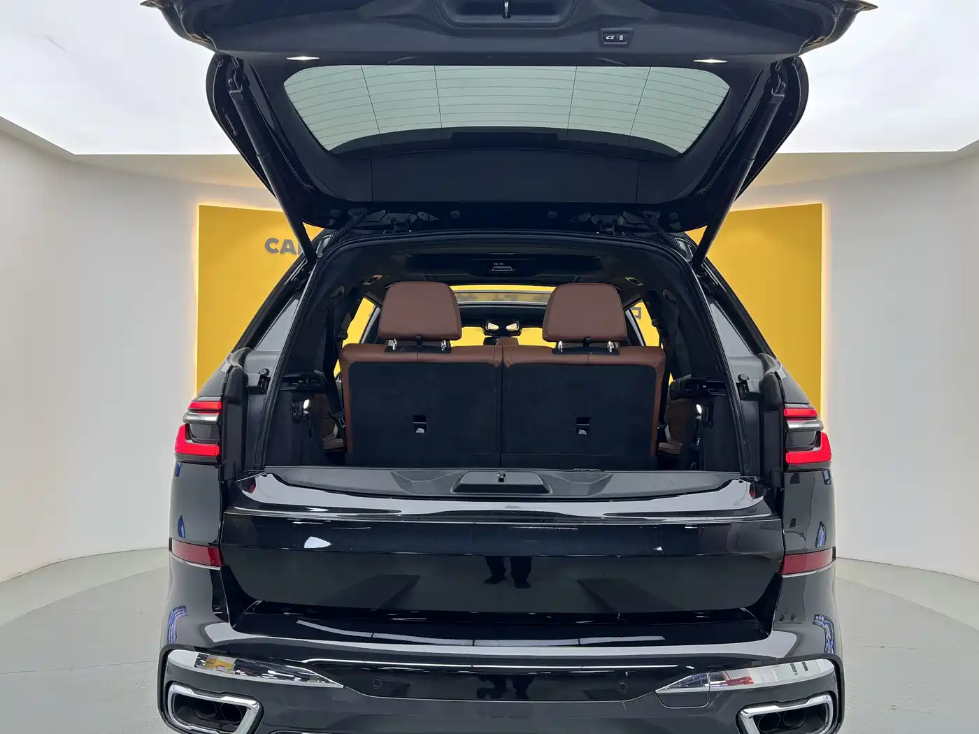 BMW X7 2023 xDrive40i Exclusive M Sport Package фото 33