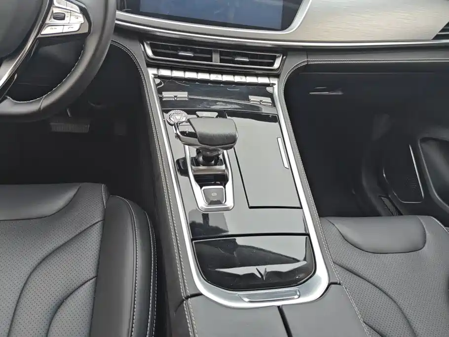 Changan CS85 COUPE 2020 2019 1.5T DCT Dynamic Edition China VI