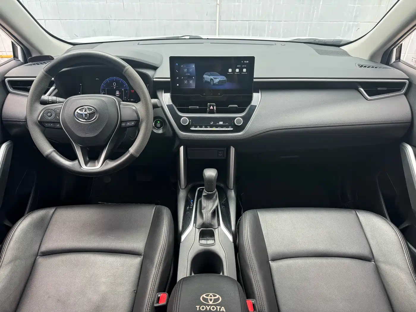 Toyota Frontlander 2023 2.0L CVT Elite Edition фото 6