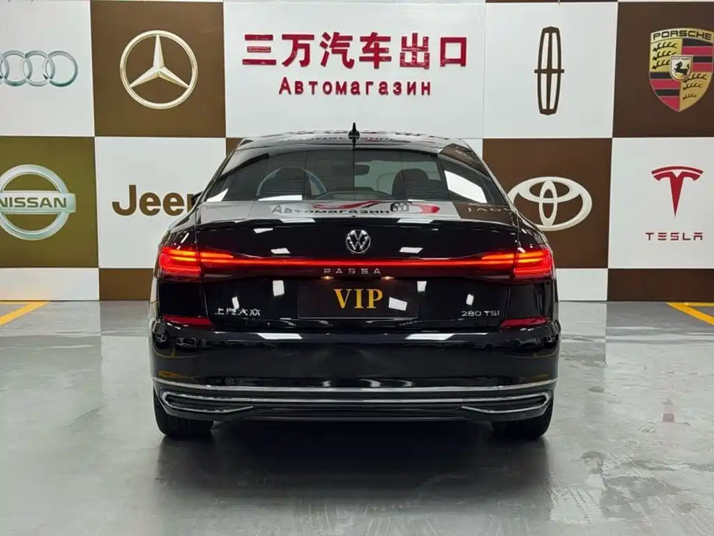 صورة 5 - Volkswagen Passat