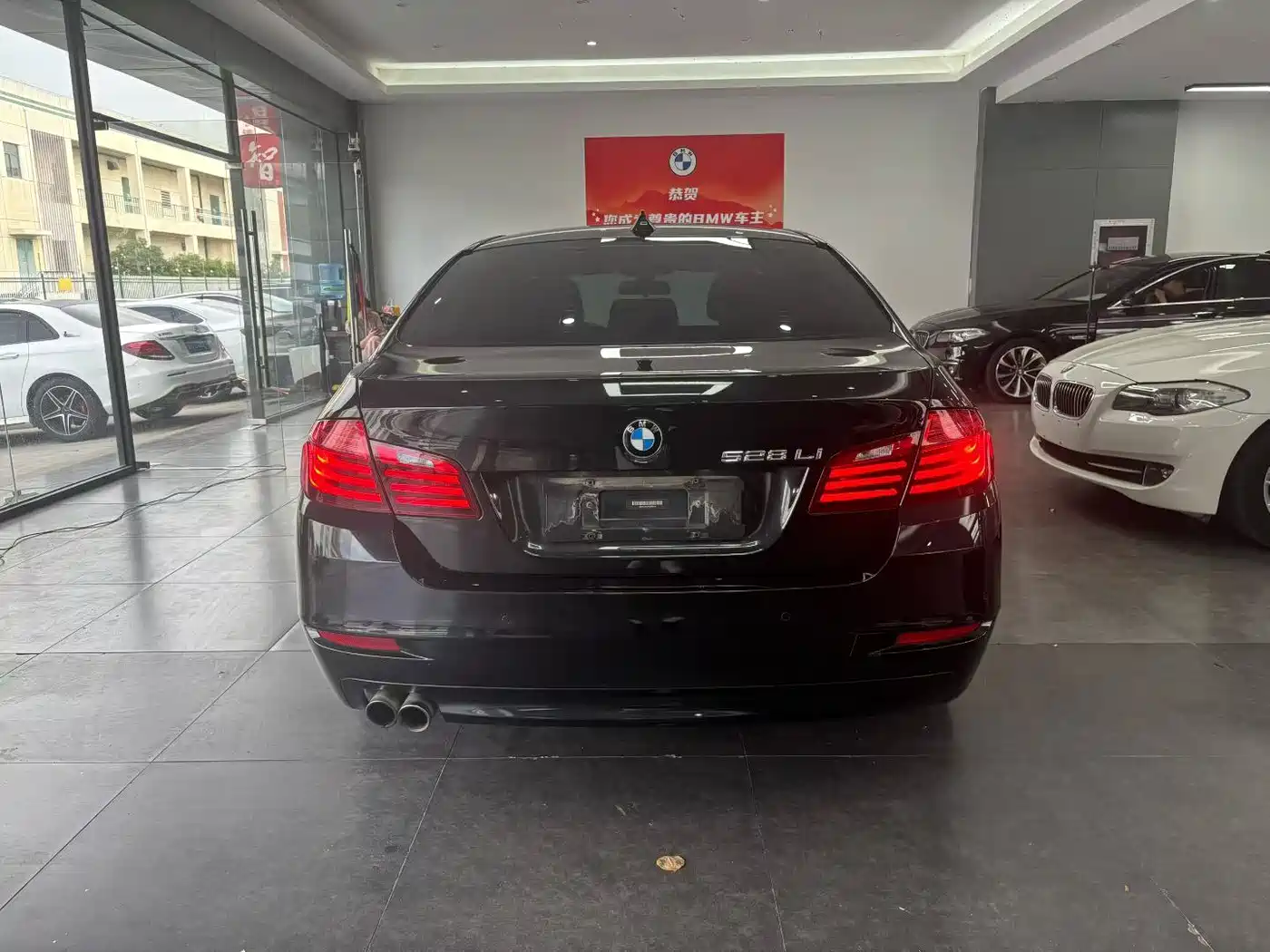 BMW 5 Series 2014 528Li Leading Edition фото 7