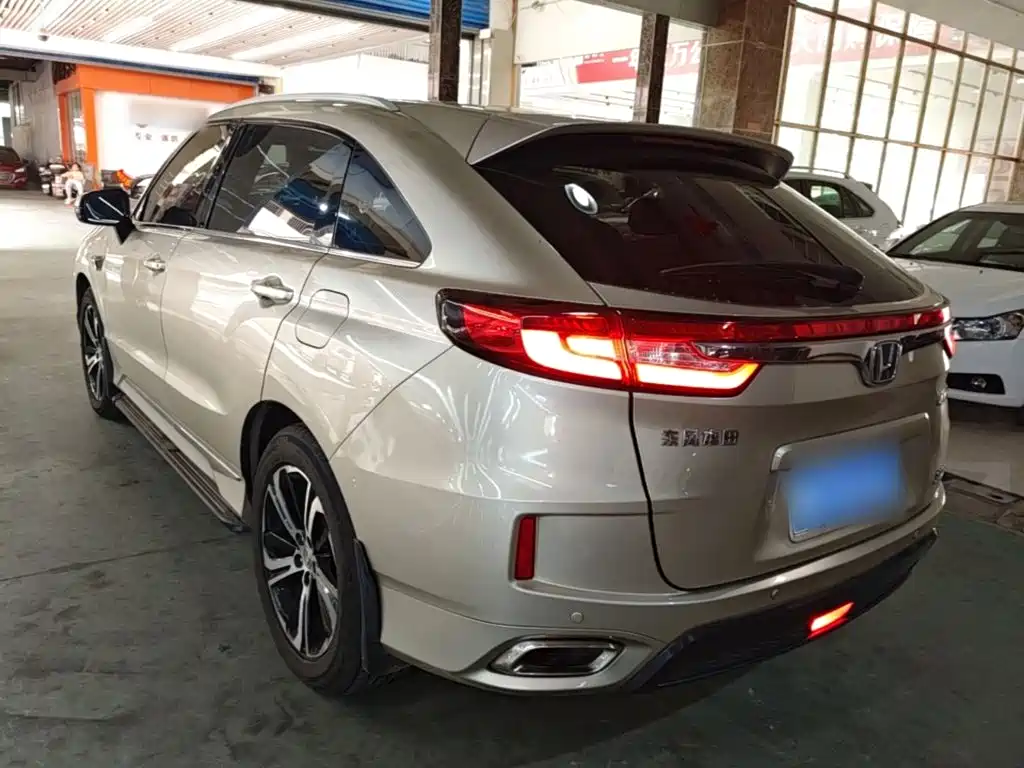 Honda UR-V 2017 2017 370TURBO 2WD Premium Edition China V