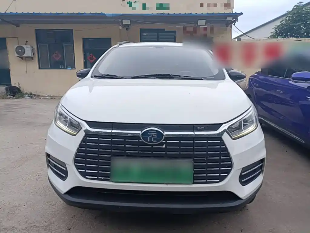 BYD Yuan New Energy 2019 2019 EV360 Smart Connect Premium Edition