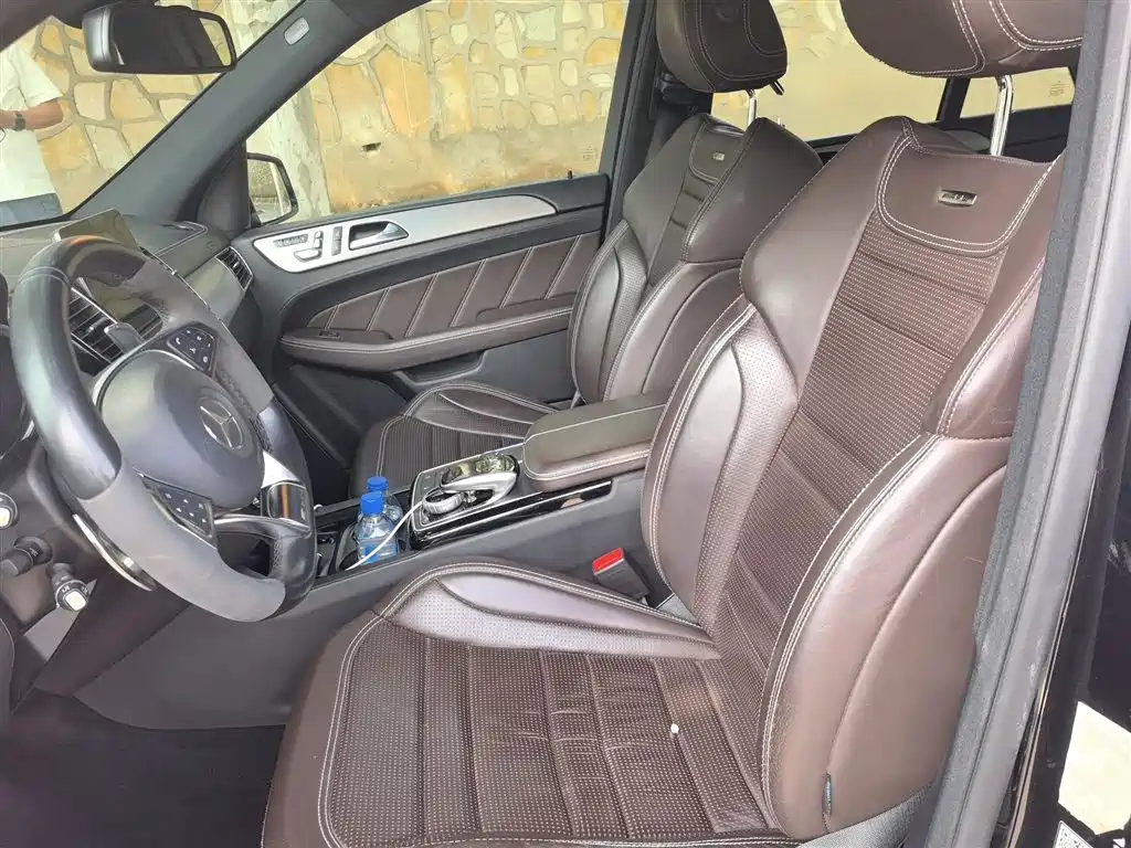 Mercedes-Benz GLE AMG 2015 AMG GLE 63 S 4MATIC фото 16