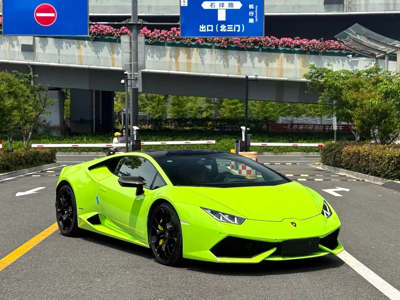 Lamborghini Huracán 2014 LP 610-4 фото 2