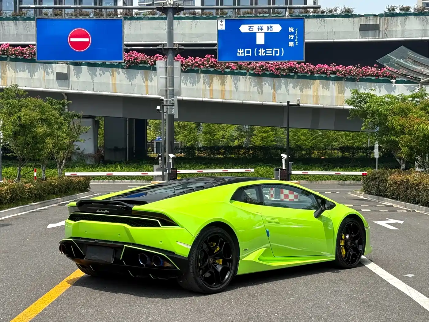Lamborghini Huracán 2014 LP 610-4 фото 7