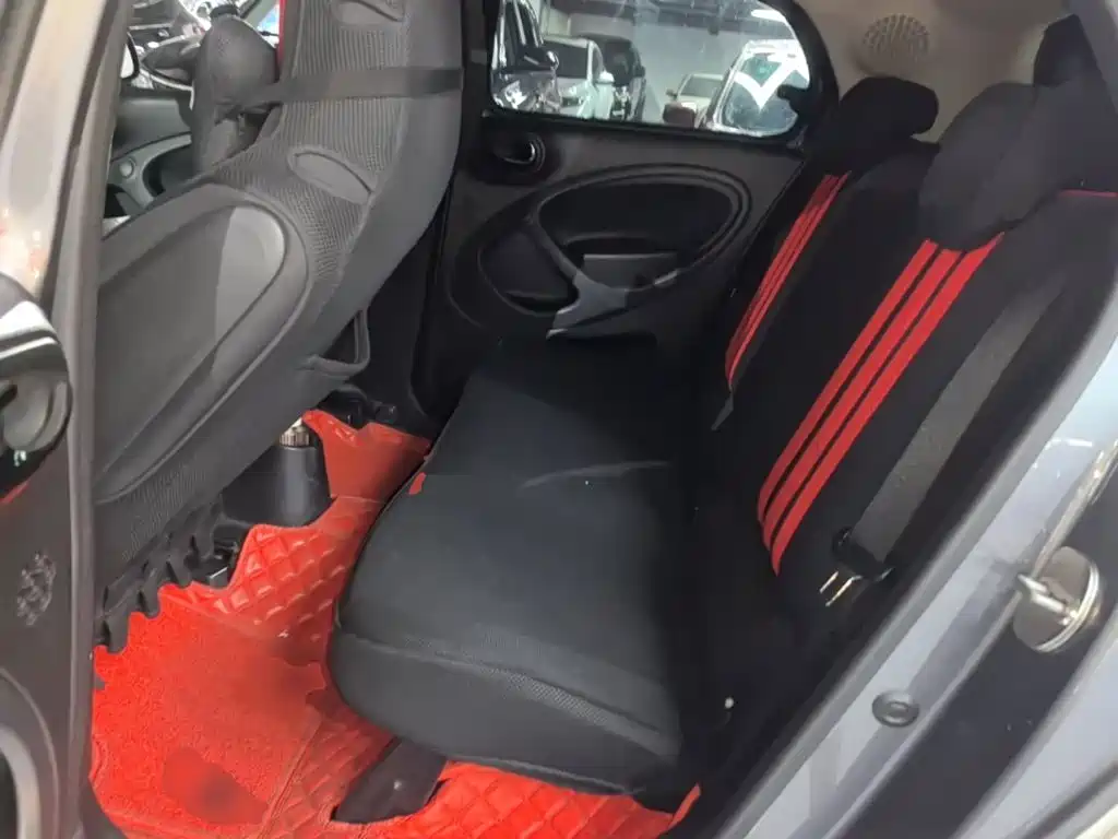 smart forfour 2018 2018 1.0L 52kW Agile Edition