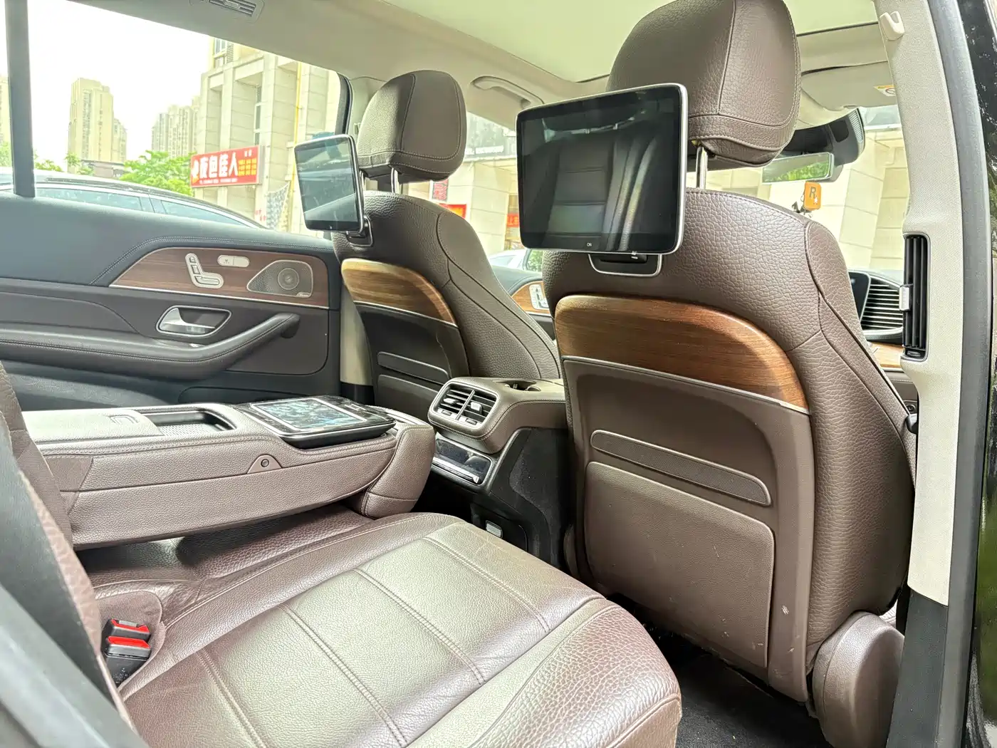 Mercedes-Benz GLS 2023 GLS 450 4MATIC Fashion Edition фото 8