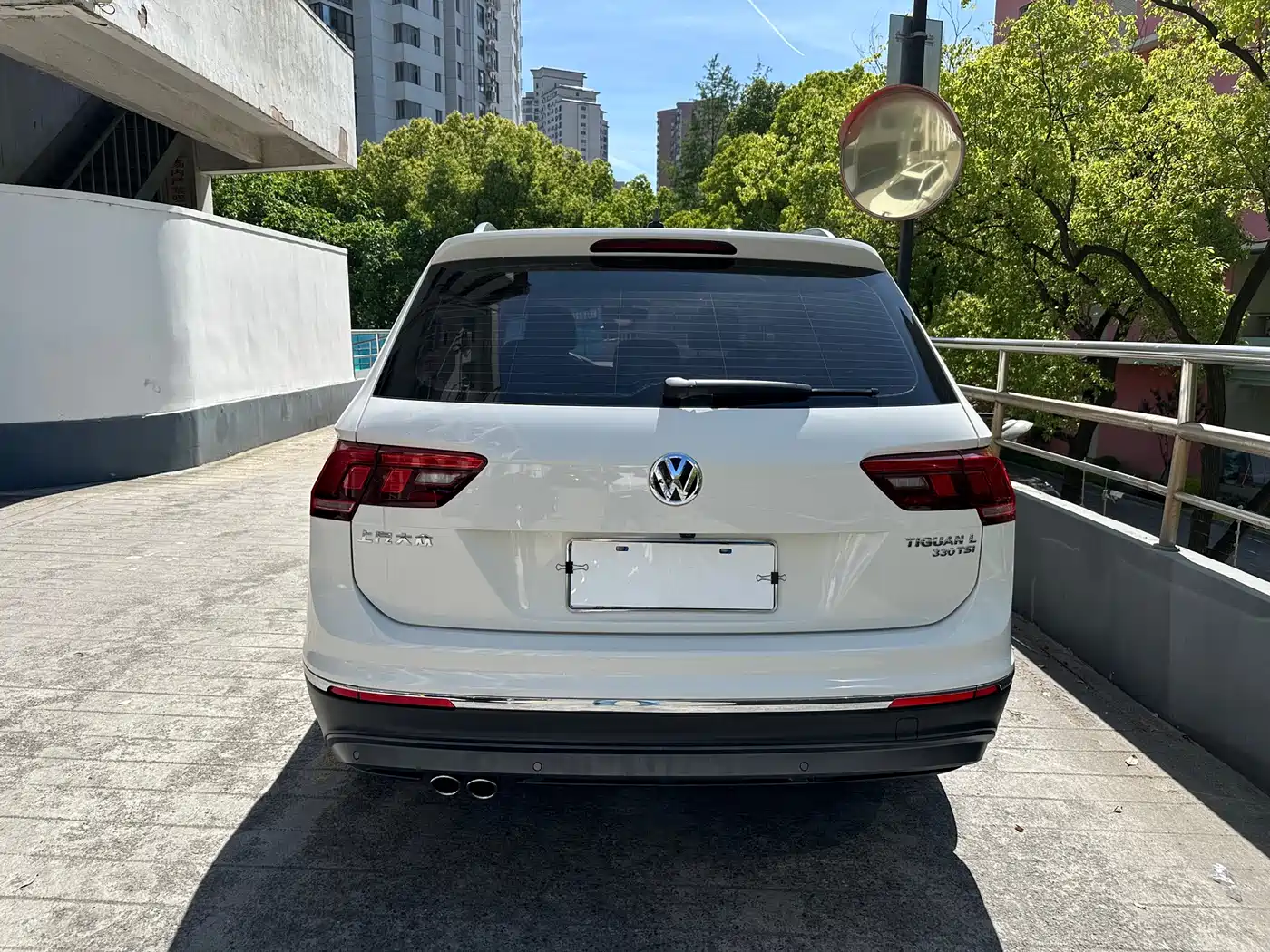 Volkswagen Tiguan L 2020 330TSI Auto 2WD Smart Luxury China VI фото 14