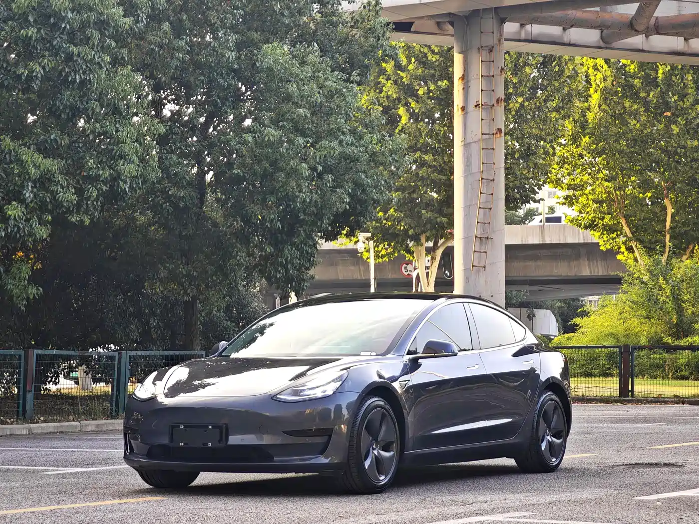 Tesla Model 3 2020