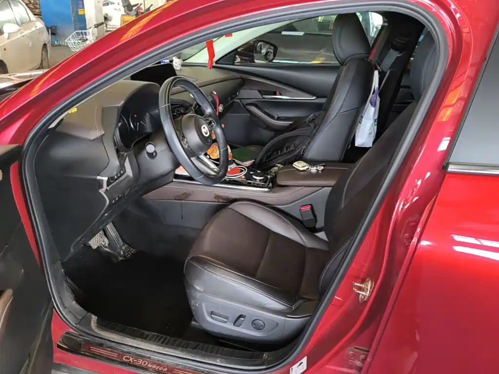 Photo 15 - Mazda CX-30